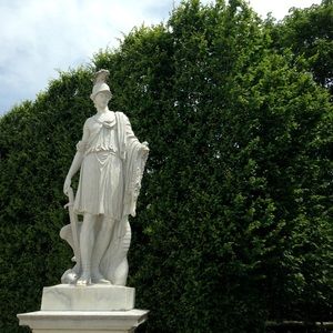 Meet your Posher, Thom